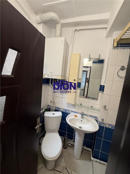 Victoriei, Casa Vernescu, centrala proprie, Airbnb